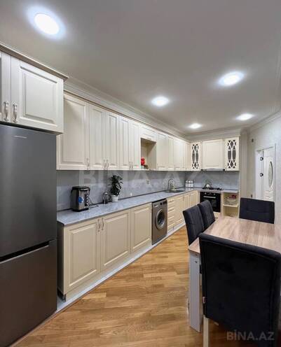 Продаётся 3-комн. новостройка 136 м², м. Насими, photo 9 from 13