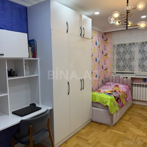 Продаётся 3-комн. вторичка 100 м², Бинагадинский р., photo 20 from 24