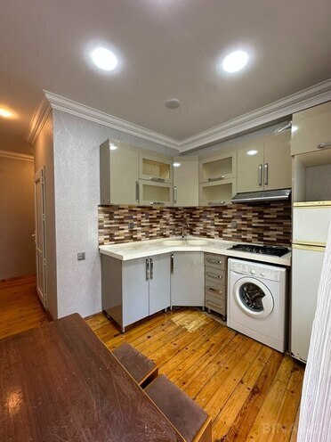 Продаётся 1-комн. вторичка 40 м², м. Иншаатчылар, photo 6 from 13