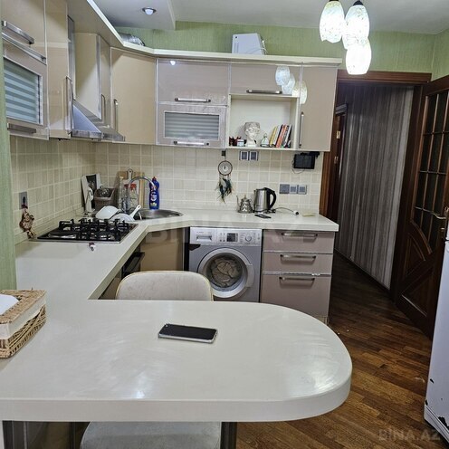 İcarəyə verilir 4 otaqlı köhnə tikili 100 m², Nizami r., photo 1 from 14
