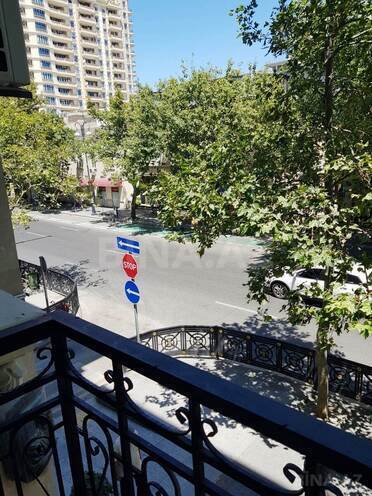 İcarəyə verilir 3 otaqlı köhnə tikili 85 m², İçəri Şəhər m., photo 1 from 23