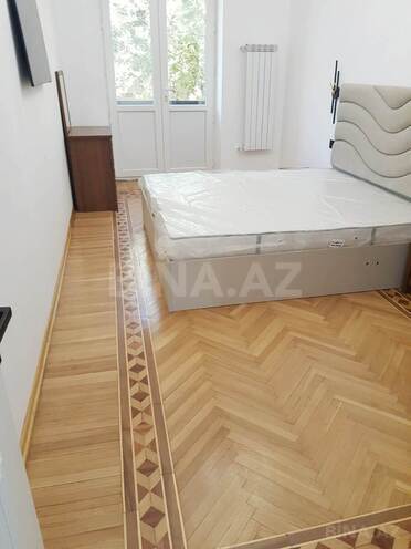 İcarəyə verilir 3 otaqlı köhnə tikili 85 m², İçəri Şəhər m., photo 4 from 23
