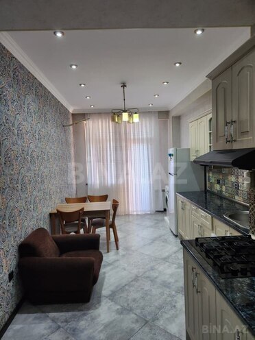 İcarəyə verilir 3 otaqlı yeni tikili 135 m², İnşaatçılar m., photo 9 from 16