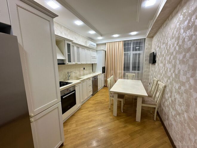 Сдаётся 3-комн. новостройка 130 м², м. Нариман Нариманов, photo 10 from 15