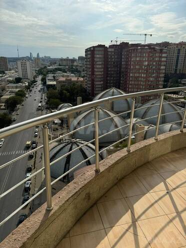 Сдаётся 3-комн. новостройка 200 м², м. 28 мая, photo 25 from 32