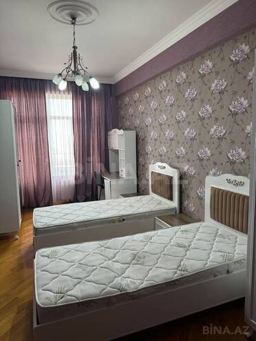 Сдаётся 3-комн. новостройка 200 м², м. 28 мая, photo 27 from 32