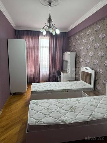 Сдаётся 3-комн. новостройка 200 м², м. 28 мая, photo 31 from 32
