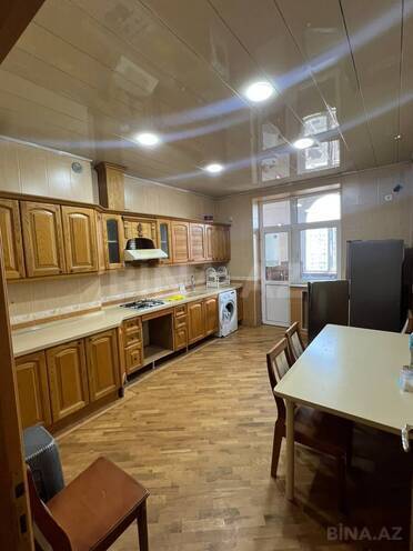 Satılır 6 otaqlı yeni tikili 220 m², İnşaatçılar m., photo 8 from 32