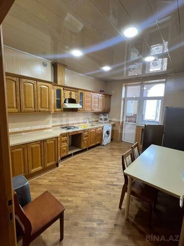 Satılır 6 otaqlı yeni tikili 220 m², İnşaatçılar m., photo 9 from 32