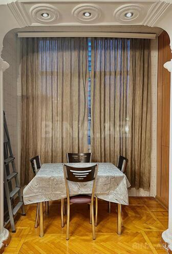 İcarəyə verilir 2 otaqlı köhnə tikili 75 m², 28 May m., photo 7 from 21