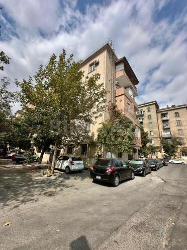 İcarəyə verilir 2 otaqlı köhnə tikili 75 m², 28 May m., photo 20 from 21