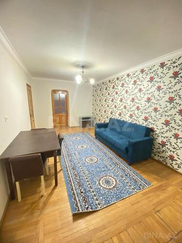 Сдаётся 2-комн. вторичка 60 м², м. Нефтчиляр, photo 5 from 9