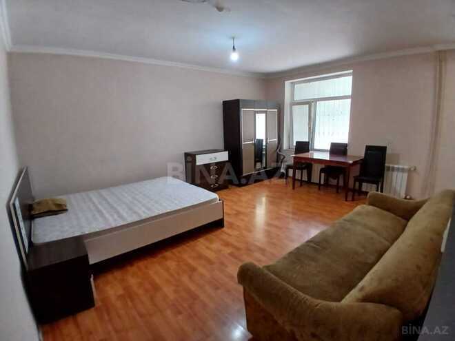 Сдаётся 1-комн. вторичка 30 м², м. Элмляр Академиясы, photo 1 from 8