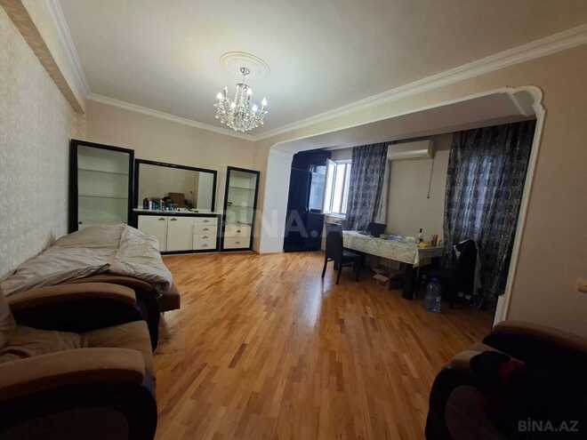 Satılır 2 otaqlı köhnə tikili 60 m², Elmlər Akademiyası m., photo 1 from 15