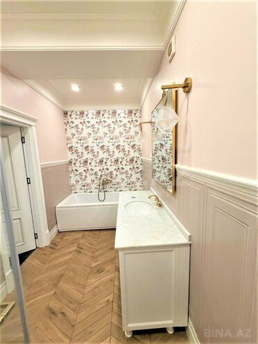 Satılır 3 otaqlı yeni tikili 190 m², 28 May m., photo 17 from 22