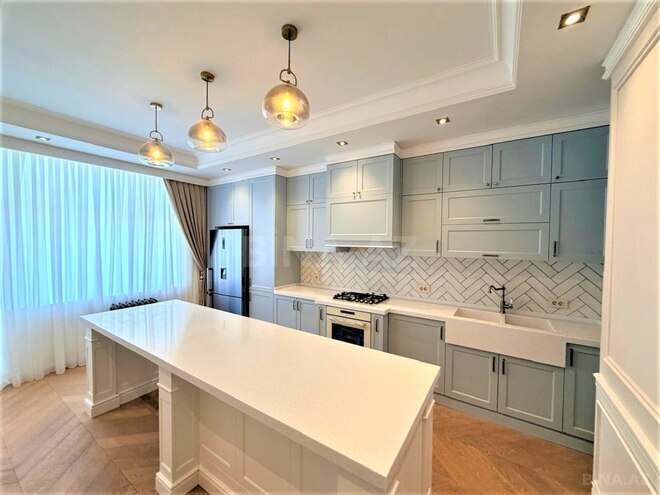 Satılır 3 otaqlı yeni tikili 190 m², 28 May m., photo 15 from 22