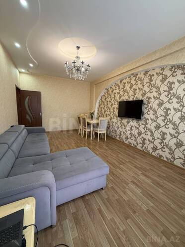 Сдаётся 2-комн. новостройка 65 м², м. Нариман Нариманов, photo 1 from 10