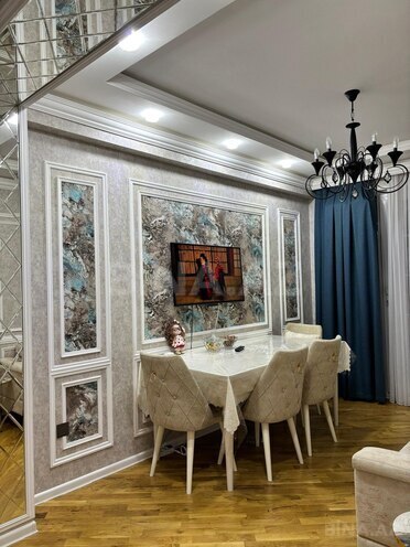 İcarəyə verilir 2 otaqlı köhnə tikili 60 m², Qaraçuxur q., photo 1 from 12