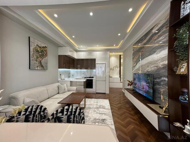 Продается 2-комн. новостройка 55 м², м. 28 мая, photo 1 from 9