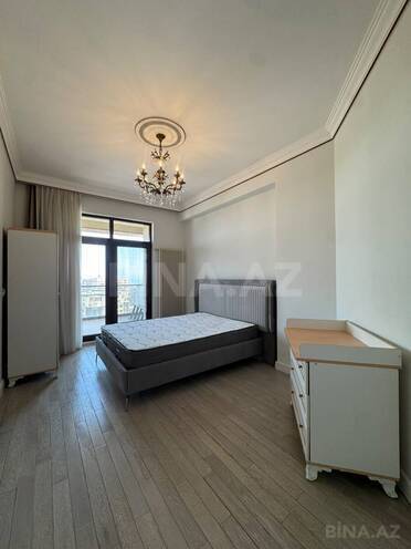 Сдаётся 4-комн. новостройка 220 м², м. Низами, photo 14 from 28