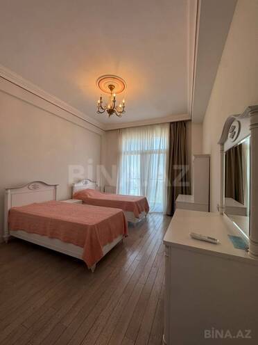 Сдаётся 4-комн. новостройка 220 м², м. Низами, photo 19 from 28
