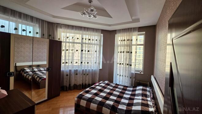 Сдаётся 3-комн. новостройка 134 м², м. Низами, photo 4 from 13