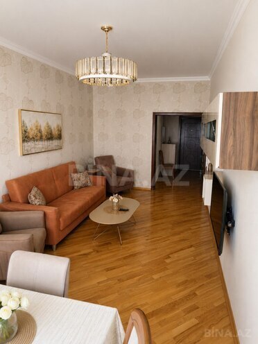 Сдаётся 3-комн. новостройка 110 м², м. Мемар Аджеми, photo 1 from 12