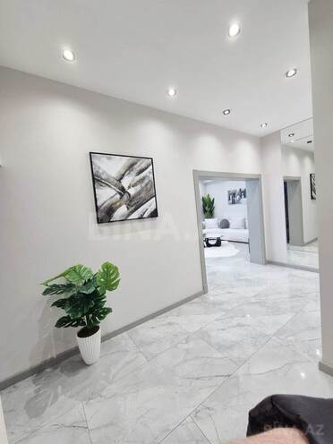 İcarəyə verilir 3 otaqlı yeni tikili 120 m², 28 May m., photo 14 from 17