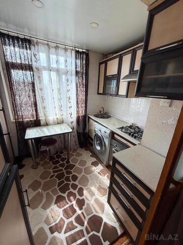 Satılır 3 otaqlı köhnə tikili 65 m², Nərimanov r., photo 1 from 14