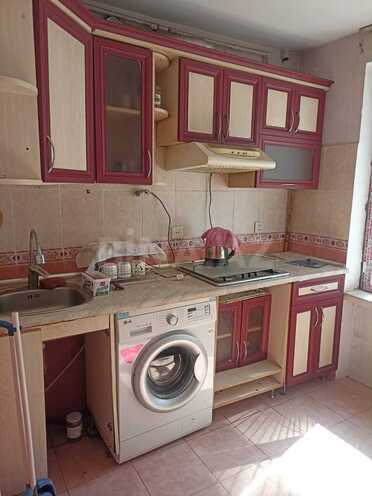 Продаётся 1-комн. вторичка 35 м², м. Иншаатчылар, photo 1 from 12