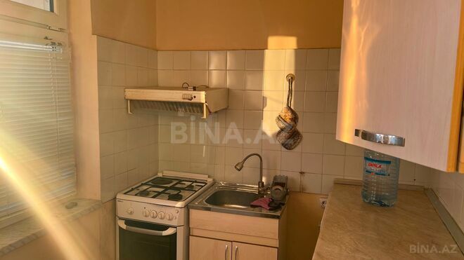 Satılır 1 otaqlı köhnə tikili 40 m², Yeni Günəşli q., photo 8 from 15