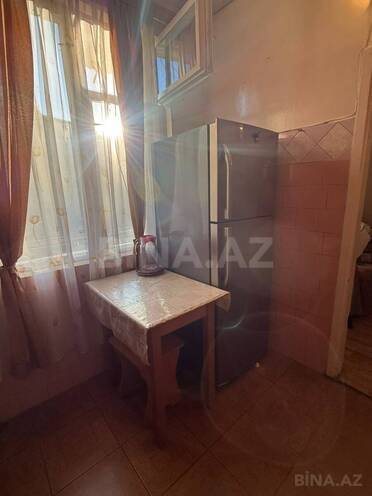 İcarəyə verilir 2 otaqlı köhnə tikili 46 m², İnşaatçılar m., photo 11 from 15
