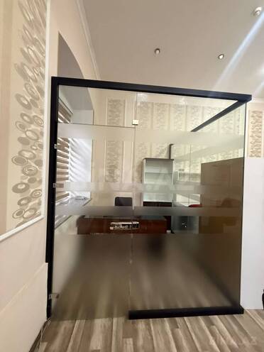 Сдаётся 4-комн. офис 140 м², м. Ичеришехер, photo 17 from 25