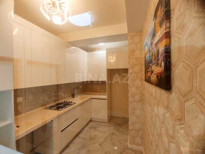 Продаётся 2-комн. новостройка 69 м², м. Кара Караев, photo 12 from 30