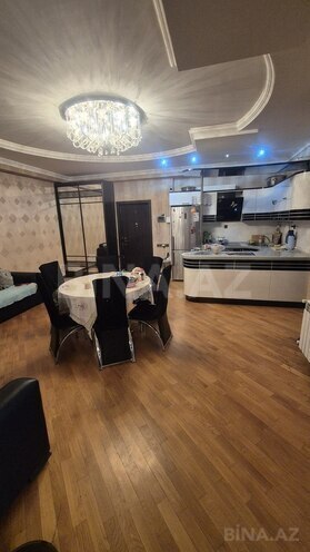 Продаётся 5-комн. новостройка 138 м², м. Нефтчиляр, photo 1 from 21