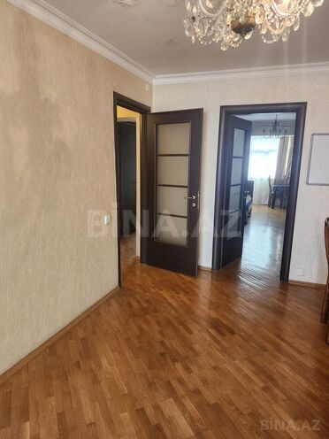Satılır 3 otaqlı köhnə tikili 70 m², 28 May m., photo 3 from 9