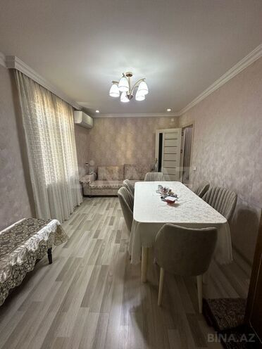 Продаётся 2-комн. вторичка 35 м², м. Нефтчиляр, photo 3 from 14