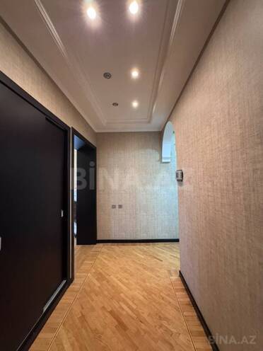 Satılır 2 otaqlı köhnə tikili 75 m², Sahil m., photo 12 from 20