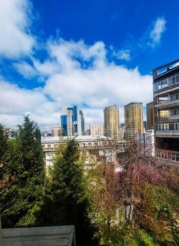 Satılır 1 otaqlı köhnə tikili 36 m², Nizami m., photo 8 from 9