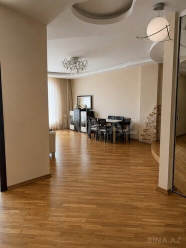Продаётся 3-комн. новостройка 148 м², м. Ази Асланов, photo 4 from 23