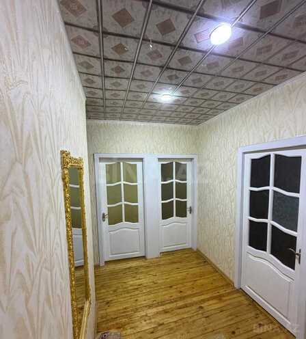 Satılır 4 otaqlı köhnə tikili 110 m², Azadlıq Prospekti m., photo 13 from 17
