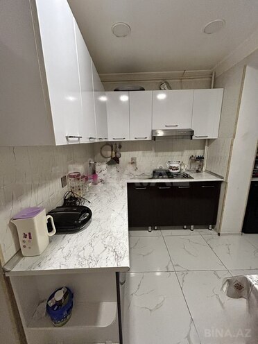 Satılır 4 otaqlı köhnə tikili 120 m², Yasamal q., photo 19 from 22