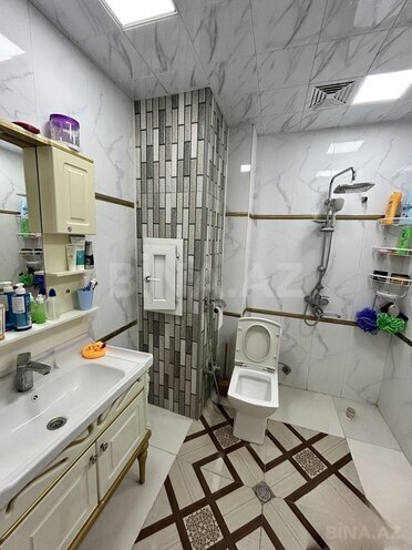 Satılır 4 otaqlı köhnə tikili 120 m², Yasamal q., photo 14 from 22