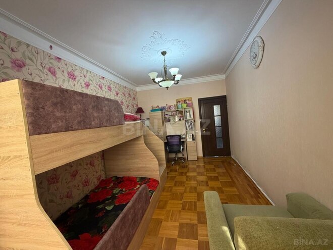 Satılır 2 otaqlı köhnə tikili 68 m², Yasamal r., photo 5 from 12