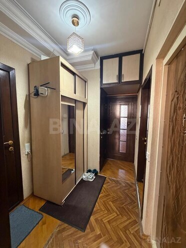 Satılır 2 otaqlı köhnə tikili 68 m², Yasamal r., photo 6 from 12
