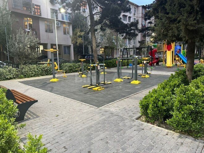 Satılır 3 otaqlı köhnə tikili 75 m², Neftçilər m., photo 3 from 16
