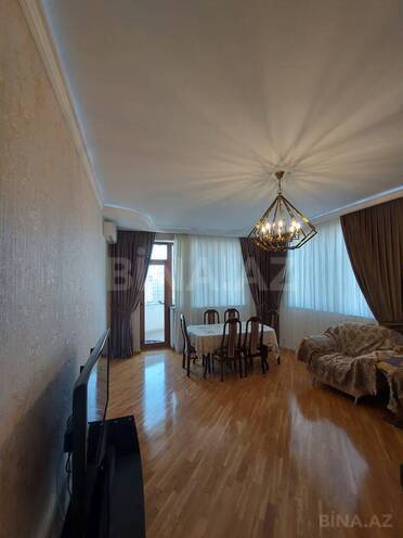 Сдаётся 3-комн. новостройка 150 м², м. 8 ноября, photo 4 from 20