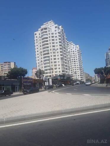 Сдаётся 3-комн. новостройка 150 м², м. 8 ноября, photo 17 from 20