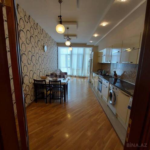 Сдаётся 3-комн. новостройка 150 м², м. 8 ноября, photo 11 from 20