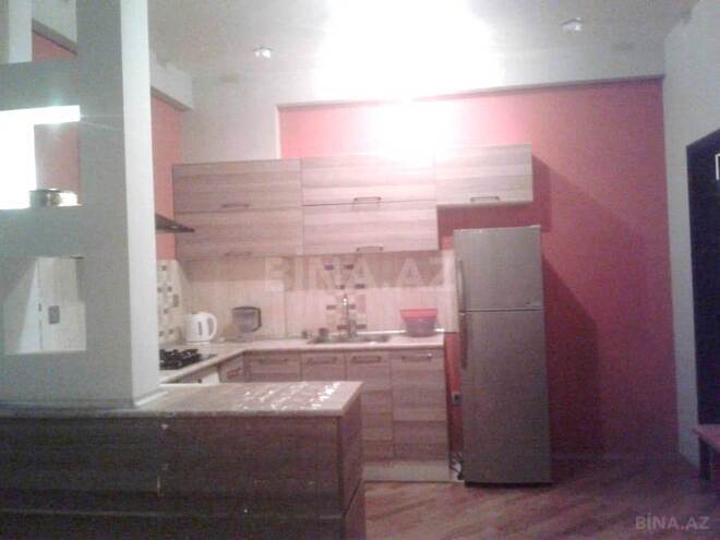 Satılır 2 otaqlı köhnə tikili 62 m², Elmlər Akademiyası m., photo 4 from 14